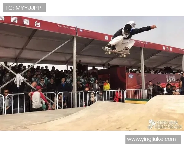 广州滑板队荣登全国滑板配合排行榜第一名展现实力与风采 广州滑板队荣登全国滑板配合排行榜第一名展现实力与风采