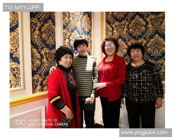 虎年足球明星们齐聚一堂共贺新春祝福球迷们新年快乐 虎年足球明星们齐聚一堂共贺新春祝福球迷们新年快乐